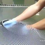 Auto-onderdelen schilderen met water