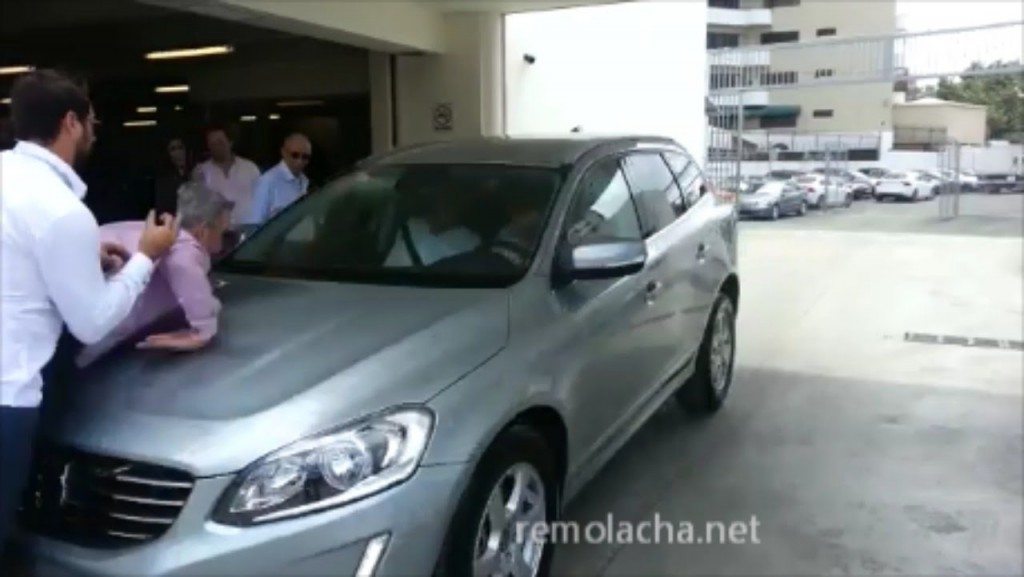 Automatisch parkeersysteem Volvo testen