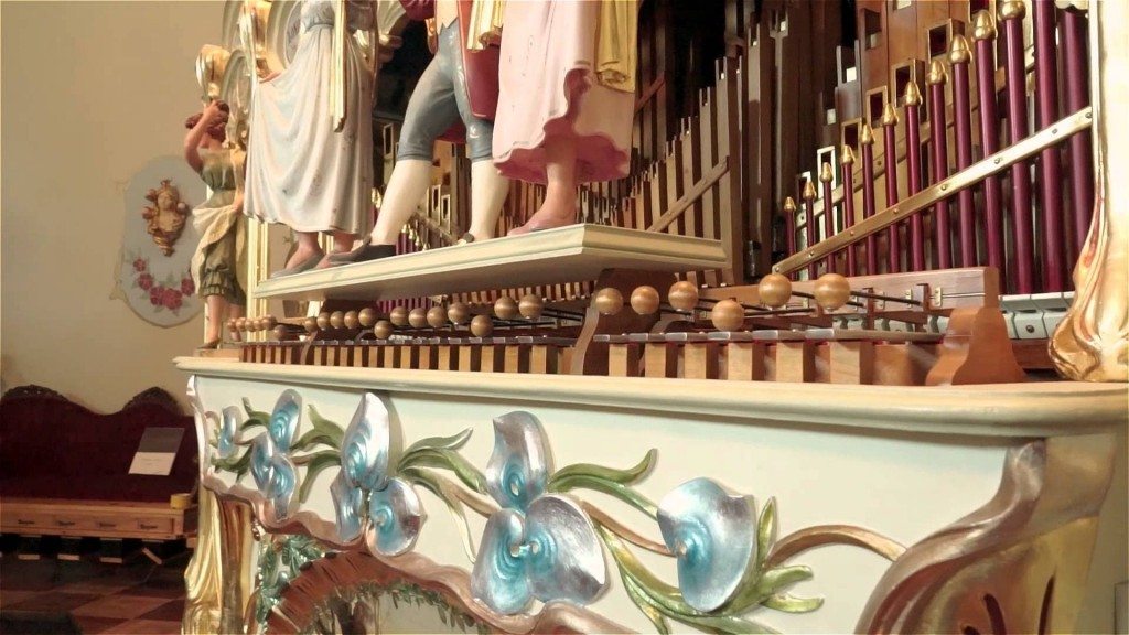 Bohemian Rhapsody op antiek orgel