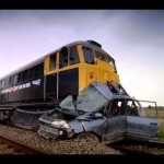 Botsing auto en trein
