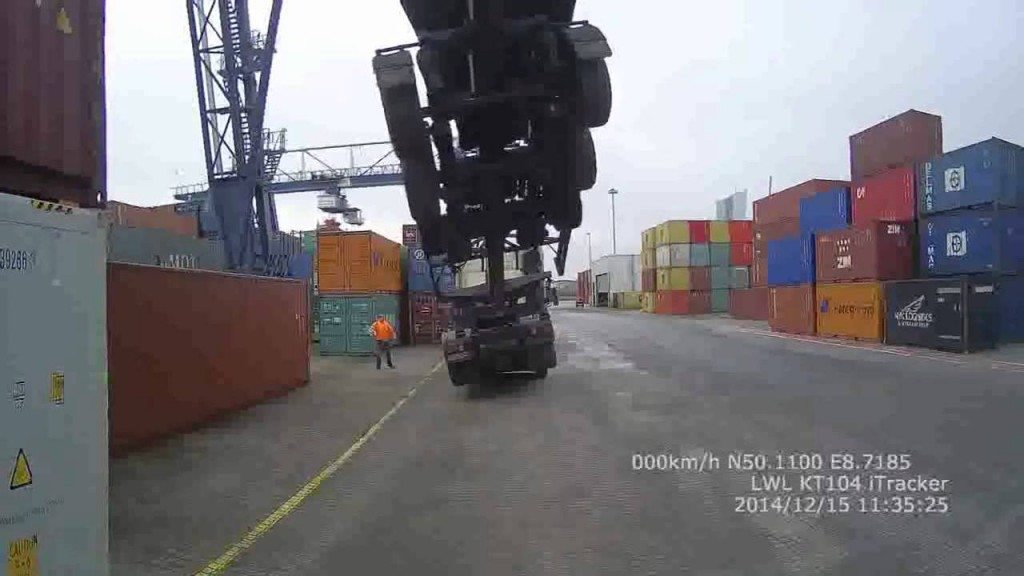 Container fail