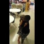 Hartelijke verwelkoming kleine Tyler