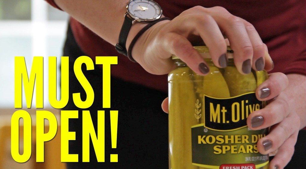 Hoe een glazen bokaal openen