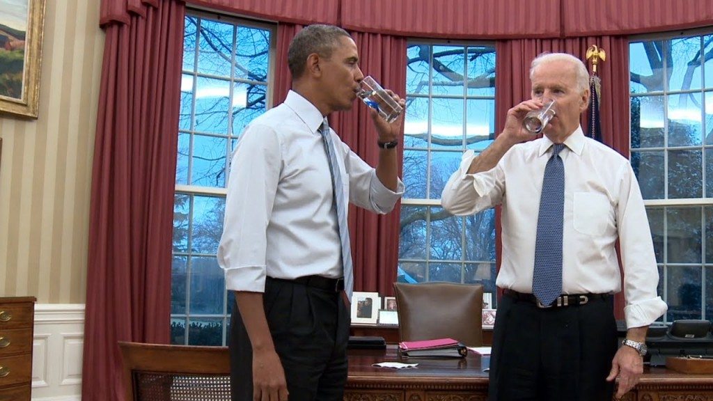 Joggende Obama en Biden