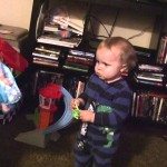 Jongen gaat uit de bol op Frozen