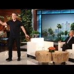 Matt Damon waagt zich aan een dansje