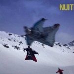 Met de wingsuit over de skipiste