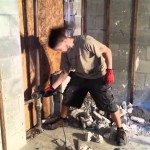 Metalfan breekt huis af