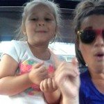 Moeder en dochter playbacken Frozen