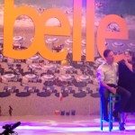 Premier Rutte zingt I Love You