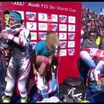 Sexy Lara Gut gaat uit de kleren