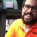 Stoere kerel wordt schattige vrouw