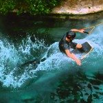 Wakeskaten in de baden van Cleopatra