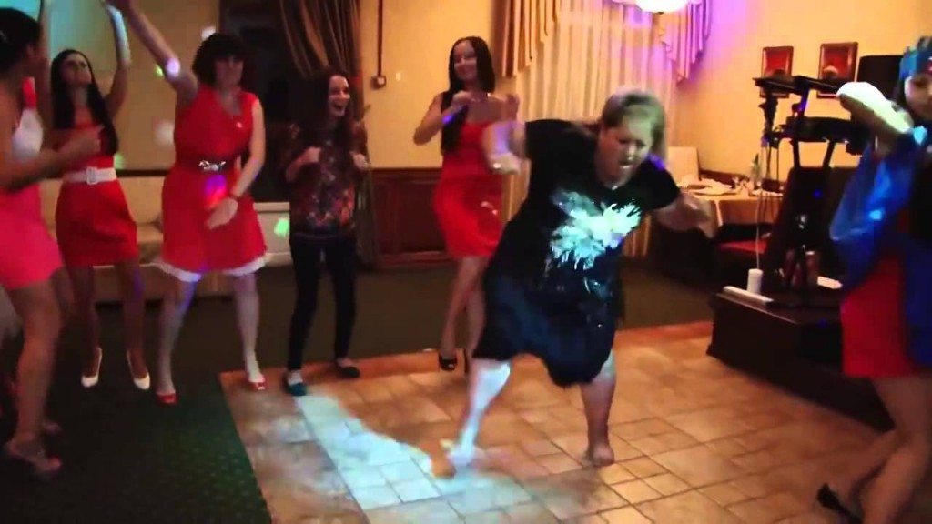 Zatte tante steelt de show