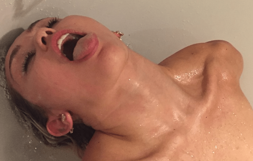 Nieuwe naaktfoto’s van Miley Cyrus gelekt