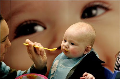 Afperser vergiftigt babyvoeding in winkel