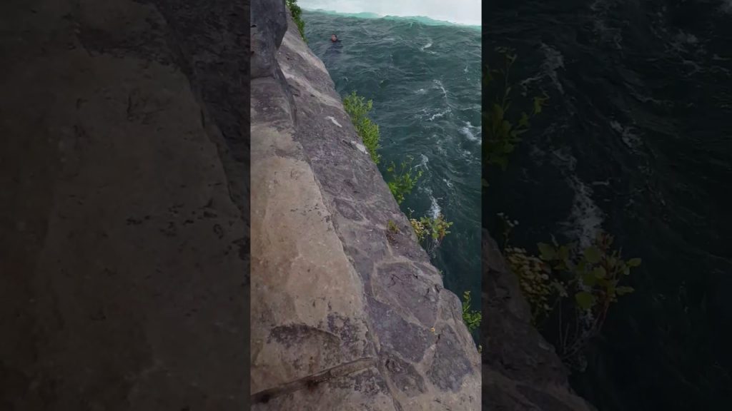 Zelfmoordpoging opgenomen bij Niagara watervallen