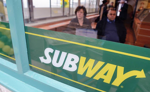 Fastfood en broodjeszaak in trek bij publiek