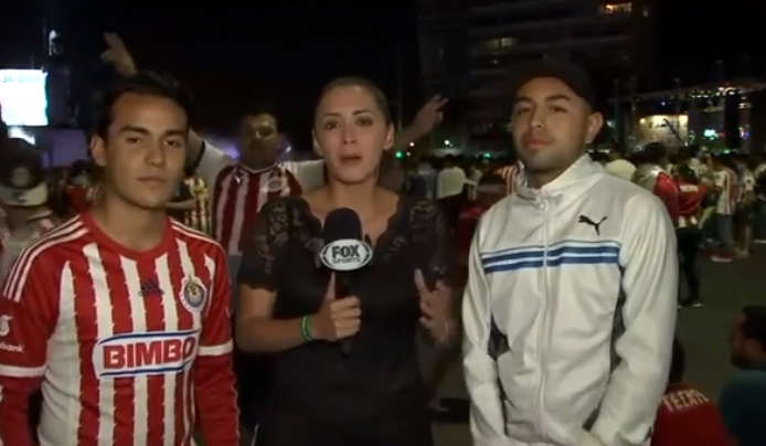 Boze Fox Sports verslaggeefster na betasting van haar billen