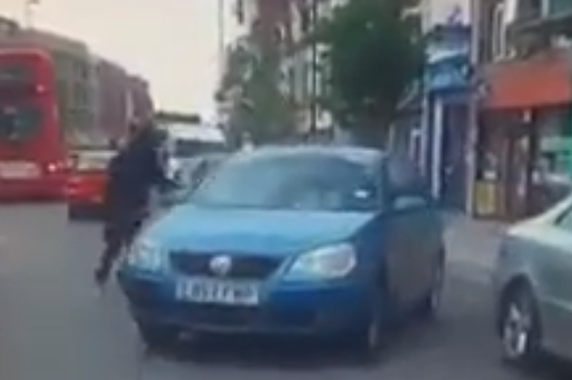 Wat ´n agressieve man op straat in Londen