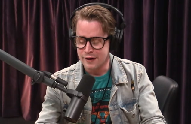 Home Alone acteur Macaulay Culkin wordt geïnterviewd door Joe Rogan