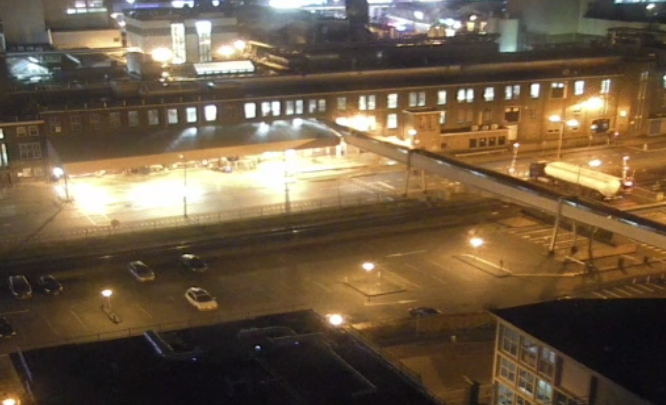 Video: Arriva trein ramt vrachtwagen in Leeuwarden