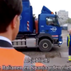 Mark Rutte in gesprek met vuilnisophaler
