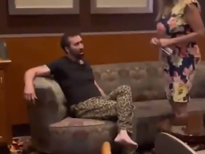 Nicolas Cage is een zuiplap