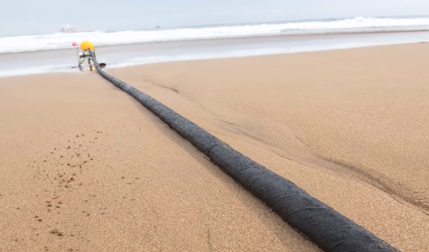internet kabel naar zee